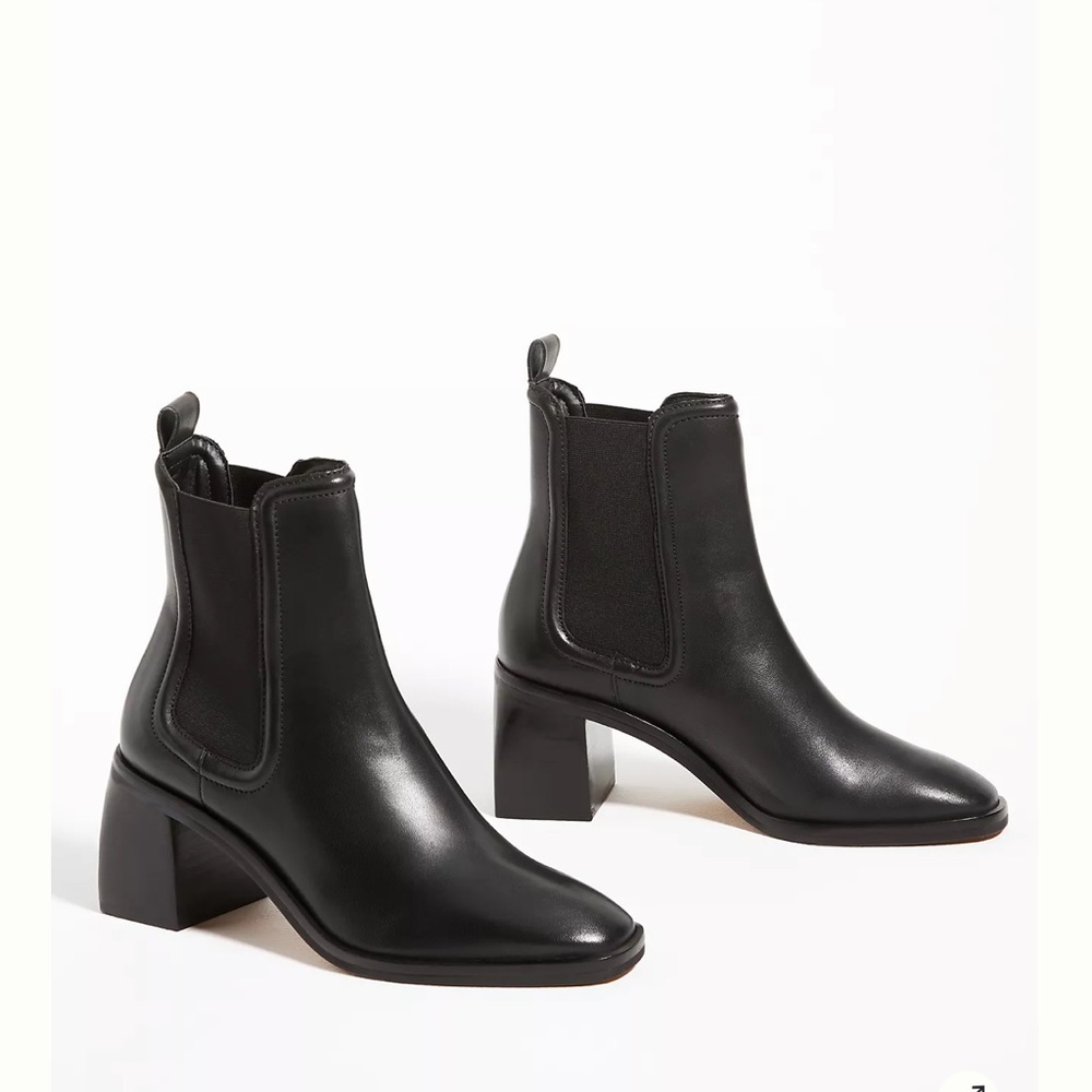 Dolce vita boots color black new